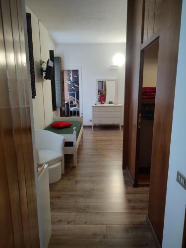Comfort Triple Room room in Verona Relax & Stay ROOMS