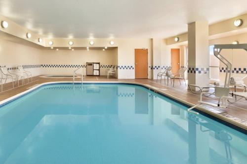 Fairfield Inn & Suites Dallas Mesquite - image 10