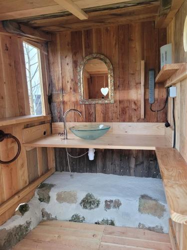 Tente-Cabane en Quercy in Camburat