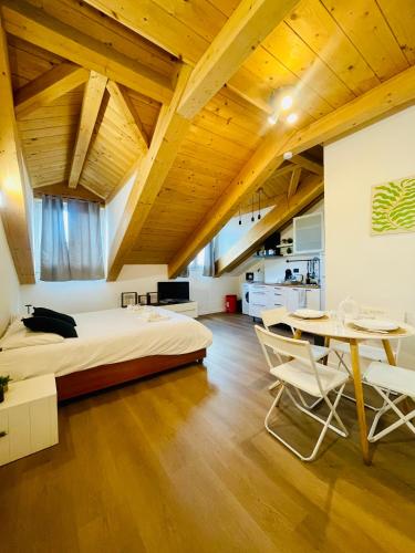 Bella Home-Romantic Mansarda Mole Antonelliana x2, Turyn