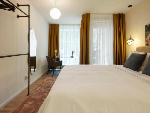 ALEXA Chic Design Apart up to 5 persons - Paid Parking - Superfast Wifi, Berlin (photo 7)