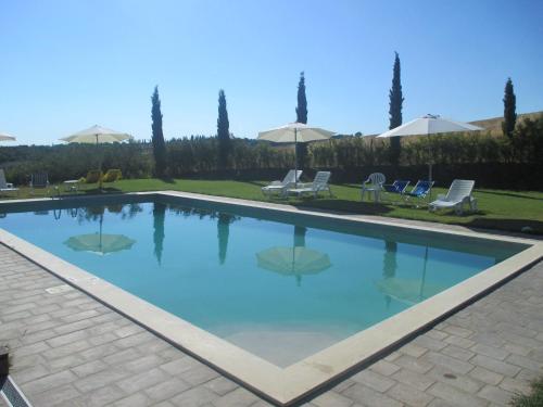 Басейн, Agriturismo Stigliano in Сартеано