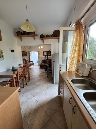 مطبخ, Villa Hector in Charavgi