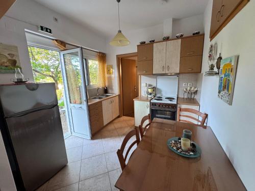 مطبخ, Villa Hector in Charavgi