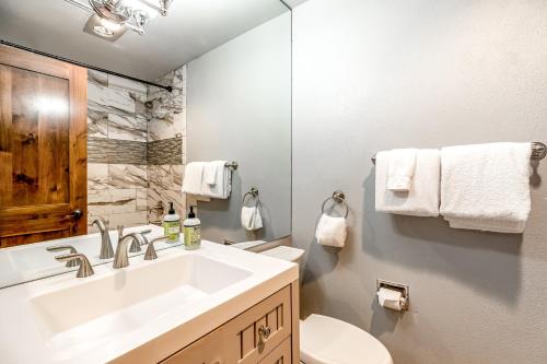 Beaver Creek West Mountain Condo - image 6