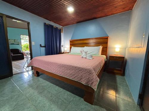 Pura Vida Aparment - Downtown La Fortuna, Фортуна (фото 11)