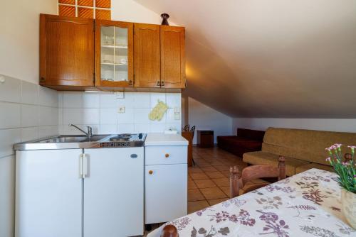 One-Bedroom Apartment with Balcony image 10