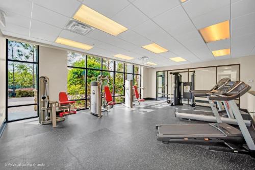 Upscale 3BR Near Disney - Pool and Hot Tub! - image 10
