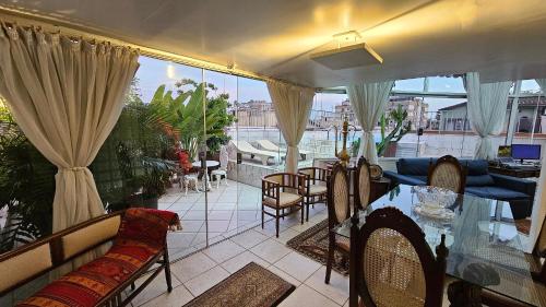 Shared lounge/TV area, Piscina com Vista - Quarto em Cobertura Duplex in Jardim Botanico