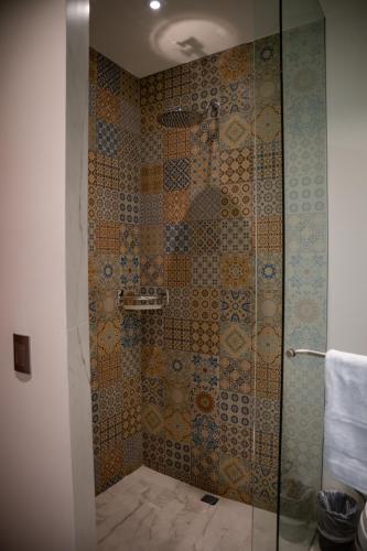 Deluxe Room image 1
