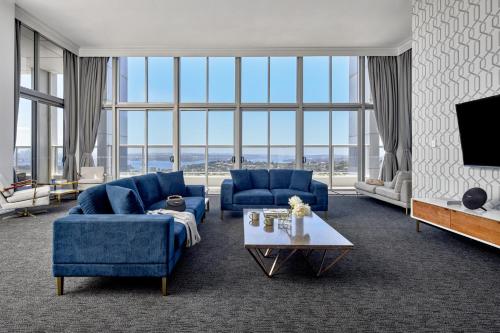 Meriton Suites Bondi Junction - main image
