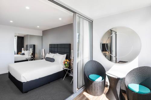 Meriton Suites Bondi Junction - image 7