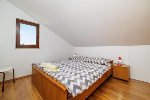 One-Bedroom Apartment with Balcony image 8
