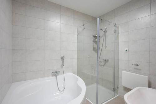 Heavens Gate Penthouse in ฟอนยอด
