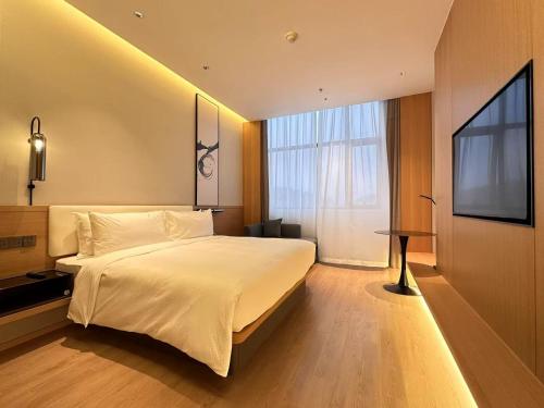 room detail thumbnail 0