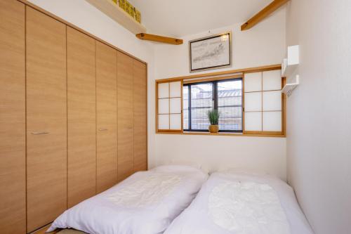 Hibiki - image 4