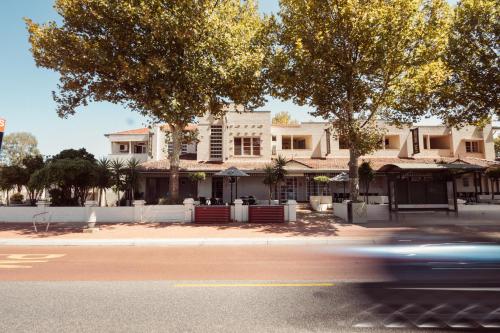 Civic Hotel, Perth