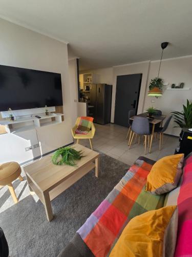 Moderno loft - céntrico -parking - wifi