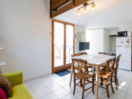 Villa T3 à Gruissan avec climatisation et jardin - FR-1-409A-36 - image 2