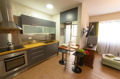 Lujo, confort y seguridad para grupos familiares y parejas in El Vinedo Valencia