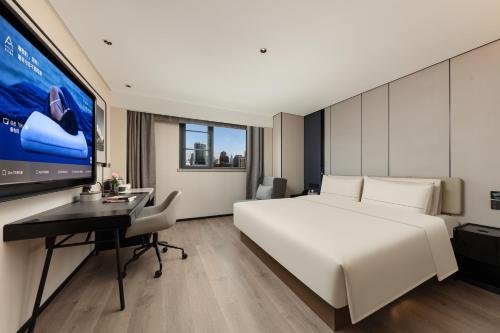 room detail thumbnail 0