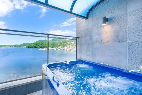 Tongyeong By the See Spa Pension in Yongnam-myeon