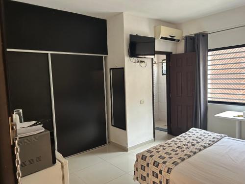 X5 Condominio - Diagonal a Fexpocruz