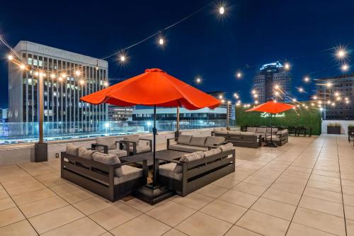 Hotel Mai - Downtown Long Beach in Long Beach