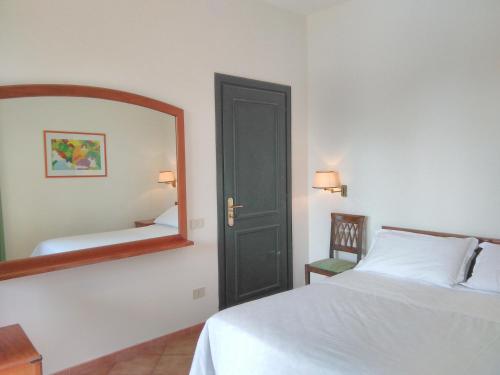 Hotel Baia Del Sole - image 8