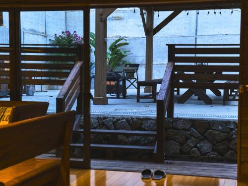 Little Hermit by SANA - Tateyama