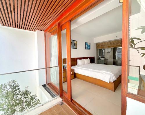 Golden Holiday Hotel 2