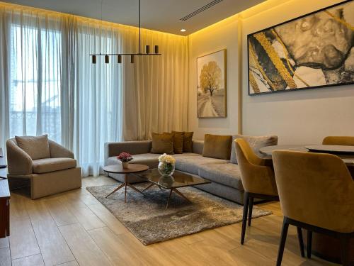 Bespoke Holiday Homes - Cozy 1BR Retreat in Haven Residences JVC, Dubai