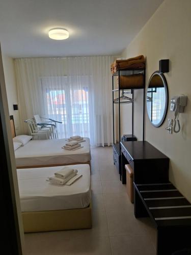 HERMESstudio, Potos (foto 3)