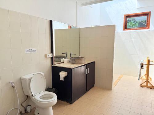 Three-Bedroom Villa Tiga with Private Pool image 10