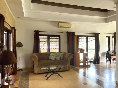 Krakatau Guest House in Anggrek