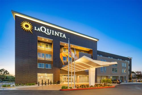 La Quinta Inn & Suites by Wyndham La Habra in La Habra, USA