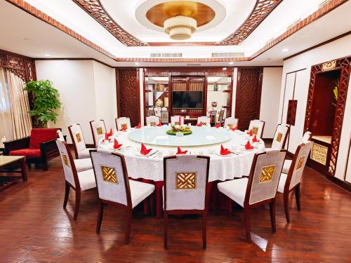 Restaurante, West International Trade Grand Hotel in Distrito de Fengtai