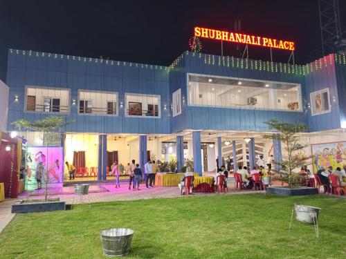 A szálláshely kívülről, Shubhanjali Palace in Mirzapur