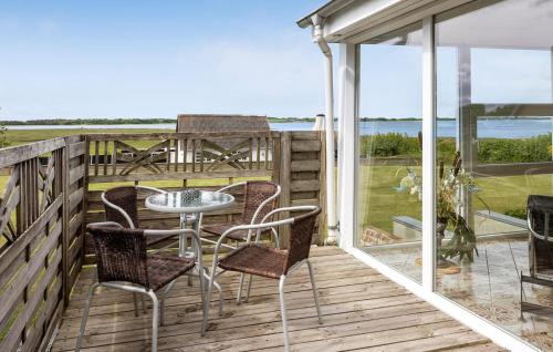 Vista exterior, Nice Home In Roslev With House Sea View in Debel