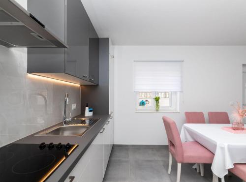 Konyha, Apartment Kurte in Nerezisca