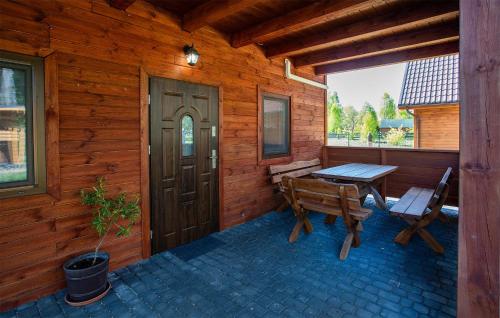 Viesnīcas āriene, Awesome Apartment In Ostrowite With Sauna in Okoniny Nadjeziorne