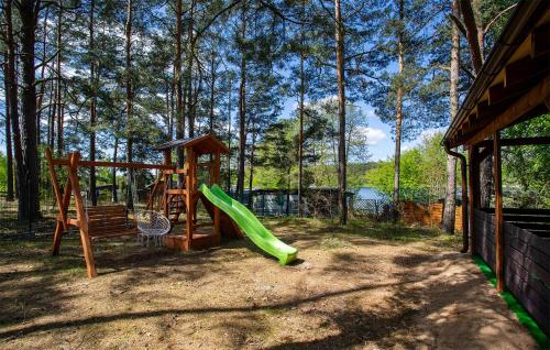 Viesnīcas āriene, Awesome Apartment In Ostrowite With Sauna in Okoniny Nadjeziorne
