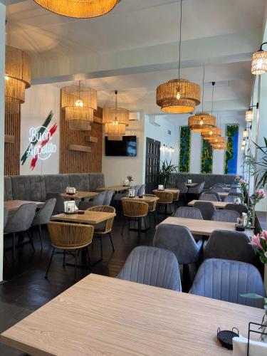 Hotel Atos - main image