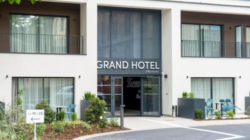 Brit Hotel Grand Hotel Munster - image 4