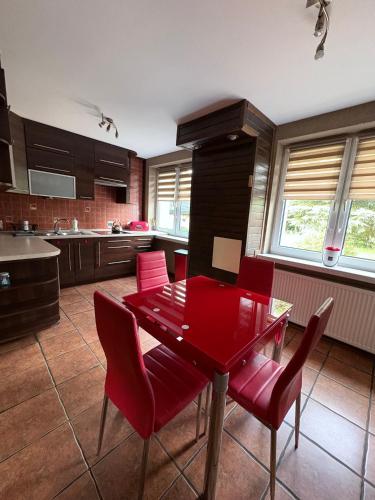 Zajazd nad Zalewem Dzibice -Pensjonat, Agroturystyka in 琴斯托霍瓦