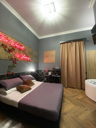 One of one experiences - LOVE ROOM, Řím (fotografie 2)