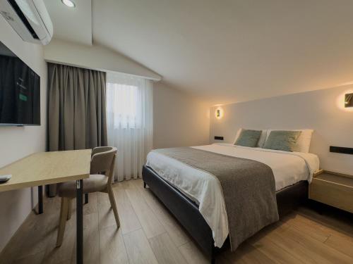 Leaf River Suites Room Type - Standard Double Room