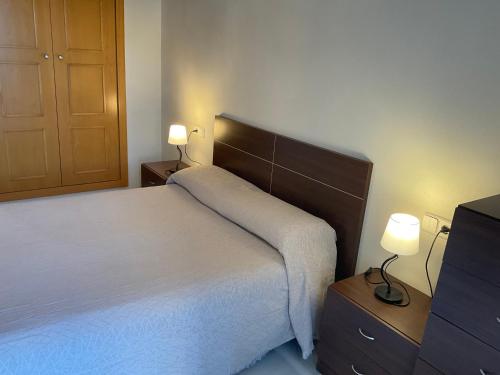One-Bedroom Apartment image 10