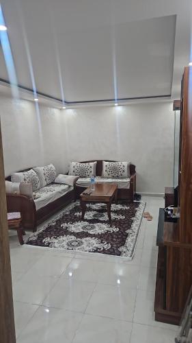 Oran Appart proche Meridien in Akid Lotfi
