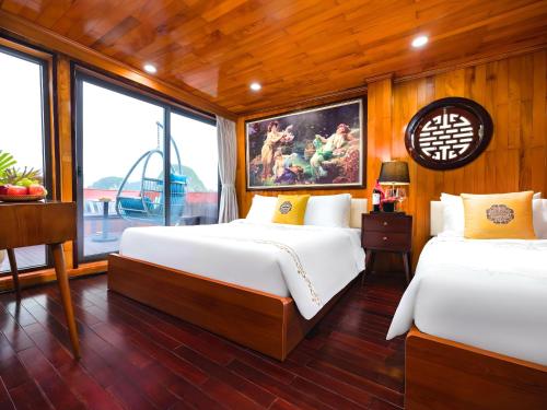 Hera Classic Boutique Cruise - image 5